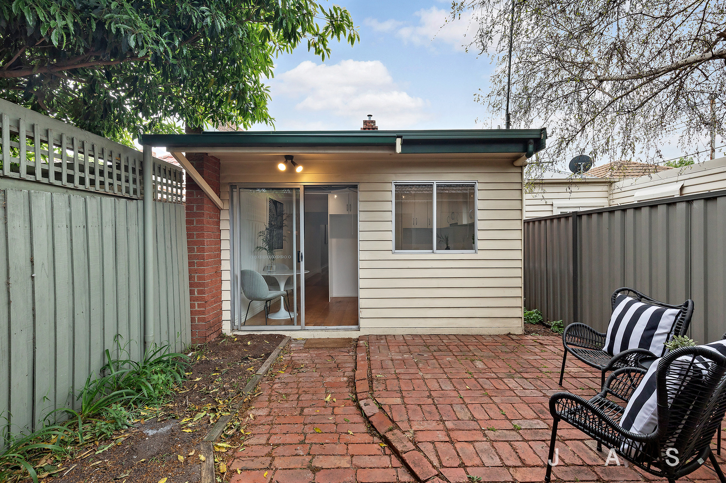 House 2