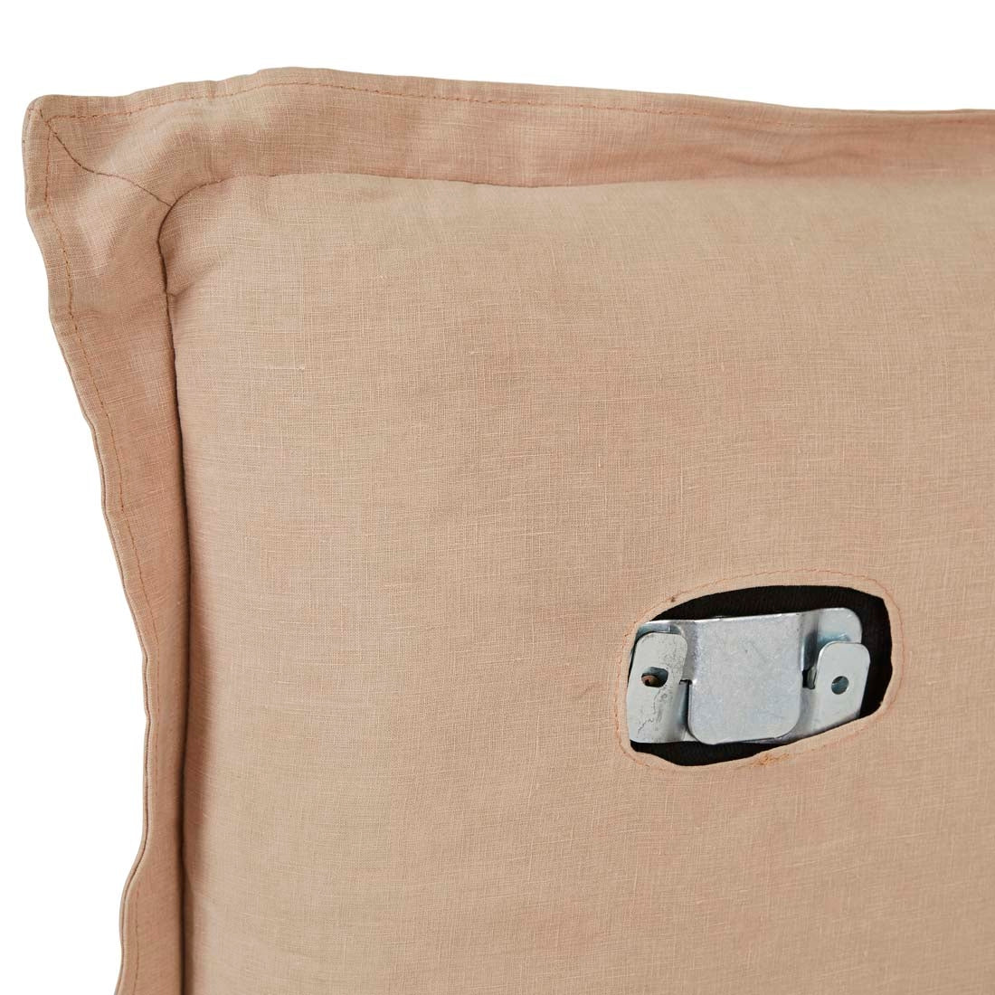 Vittoria Flanged Bedhead - Soft Clay