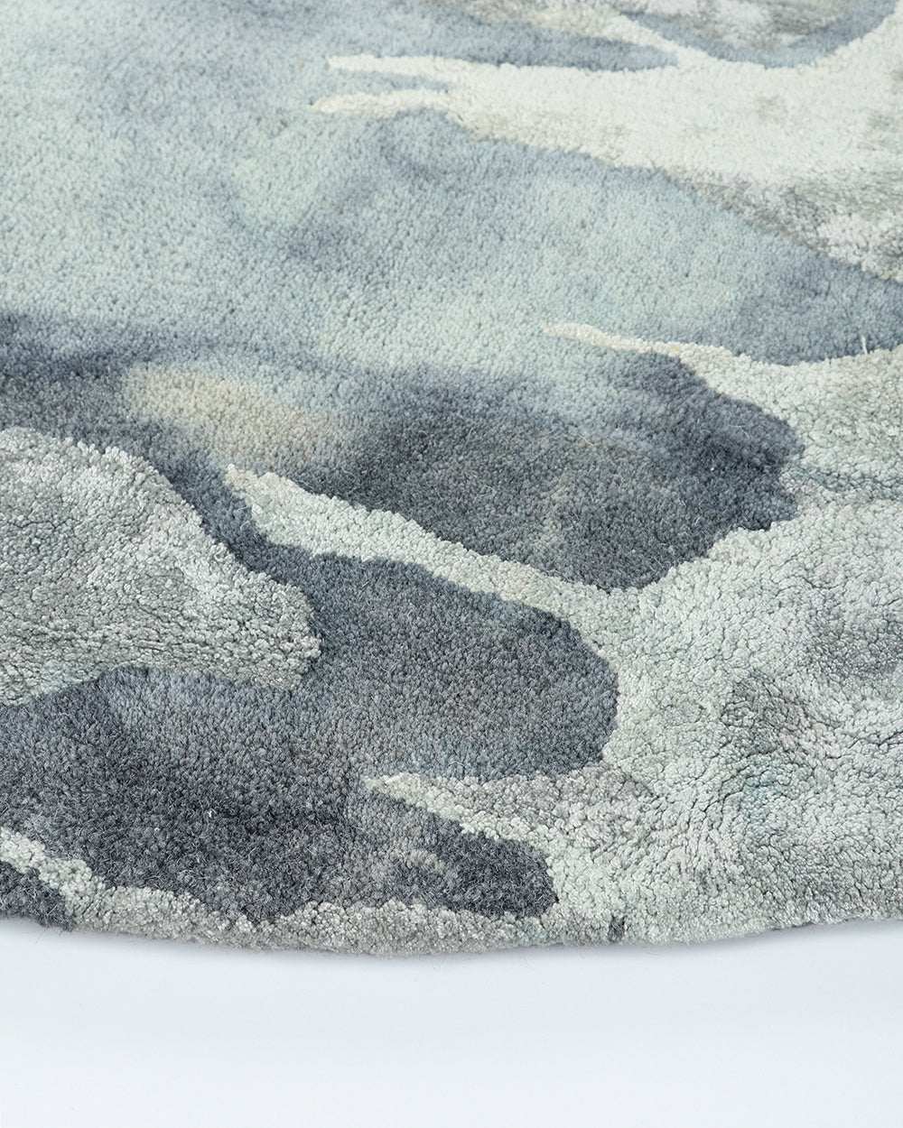 Cape Brett Round Floor Rug