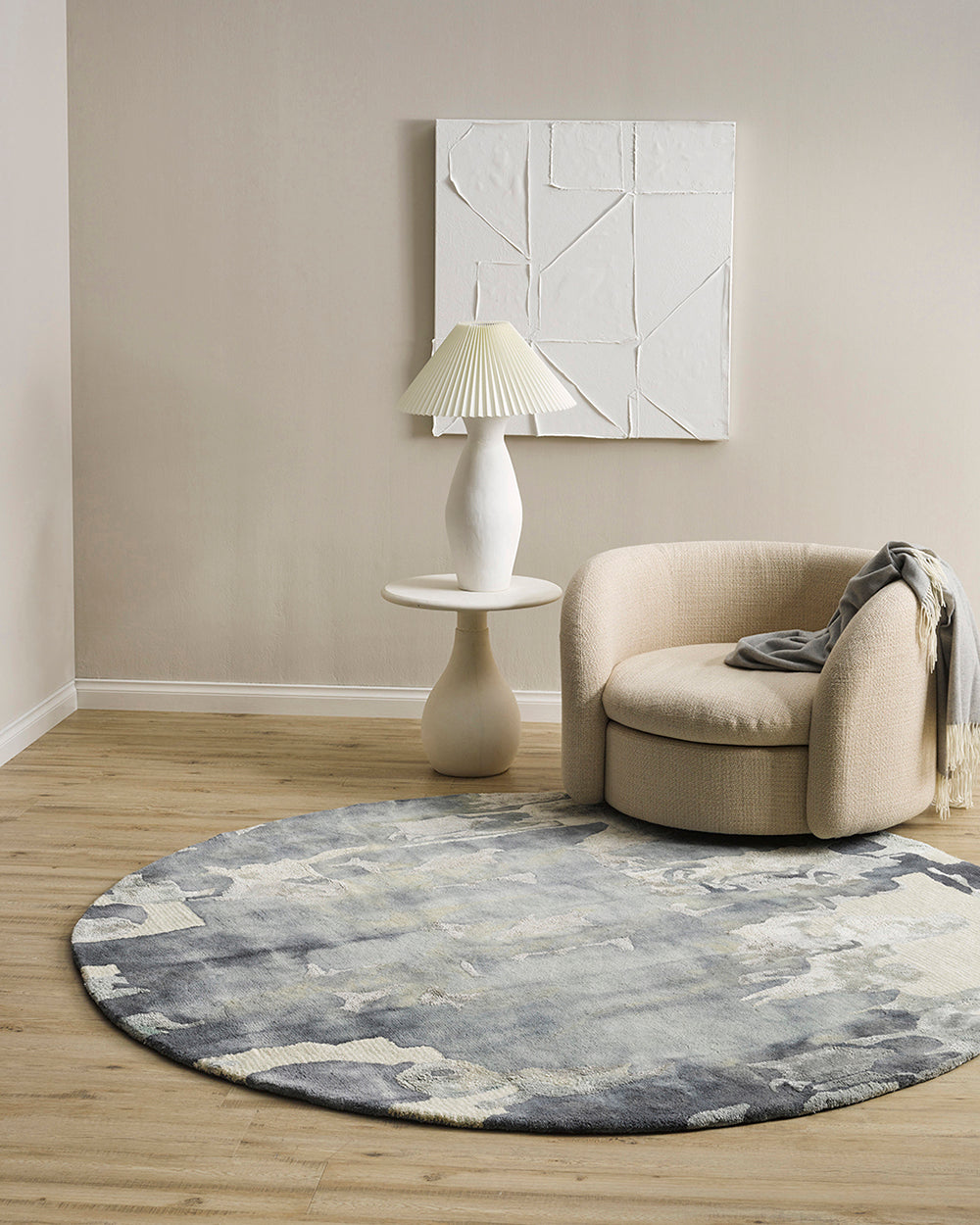 Cape Brett Round Floor Rug
