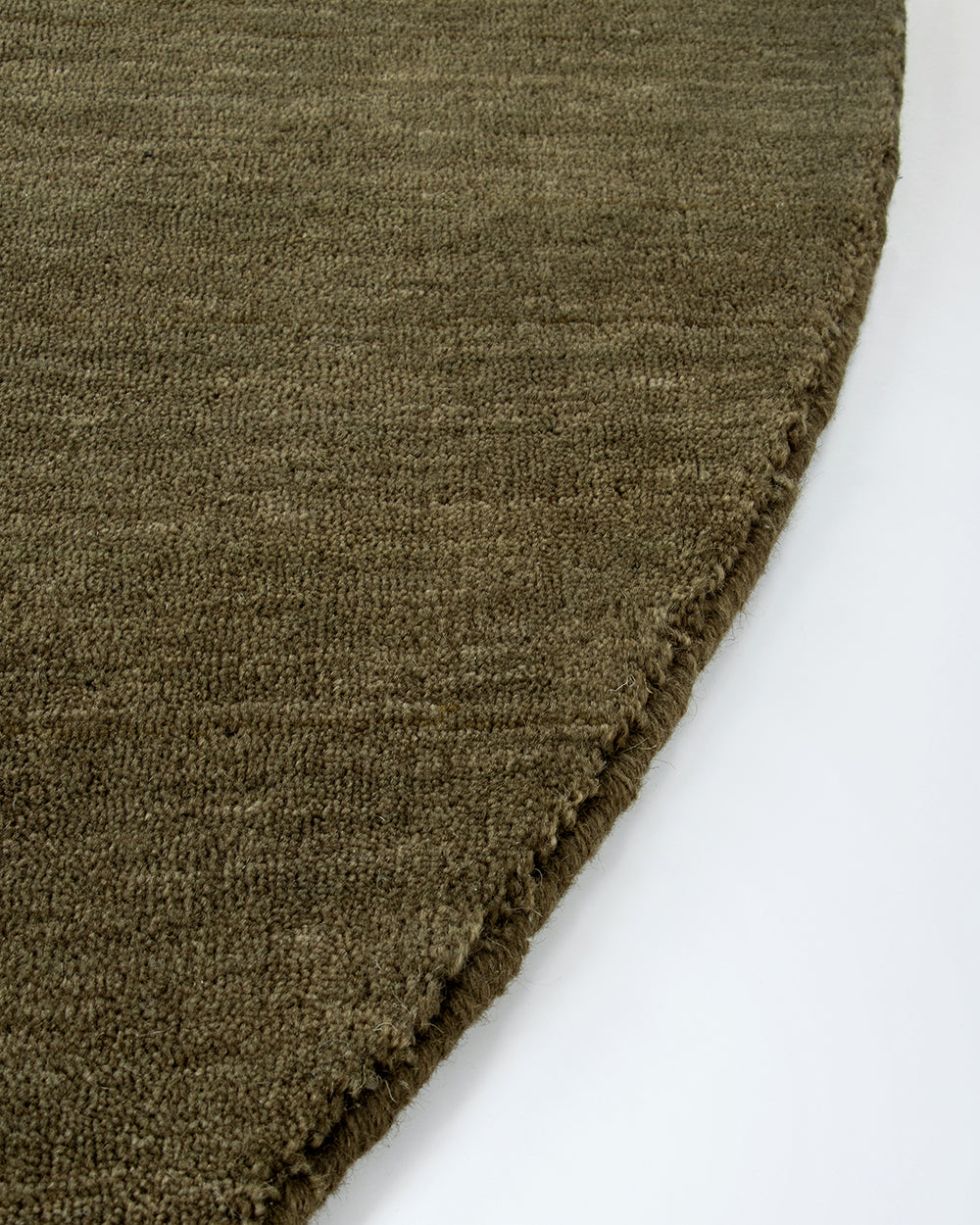 Sandringham Moss Round Floor Rug